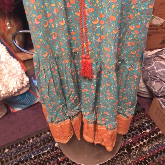 Beautiful Long Women’s Dress with Tassels - Picture 11 of 15
